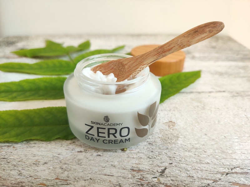 Skinacademy Zero Daycream Swatch